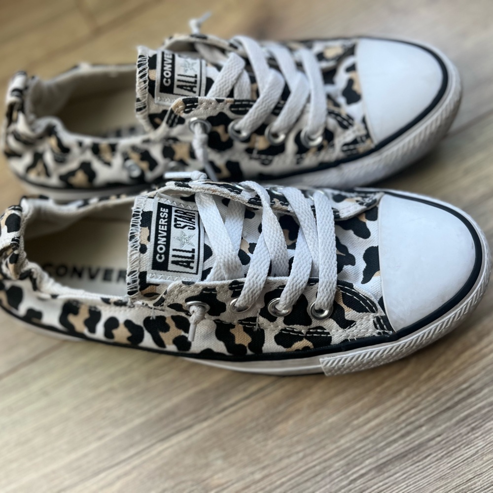Converse Sneakers with Leopard Pattern size 7 wom… - image 1